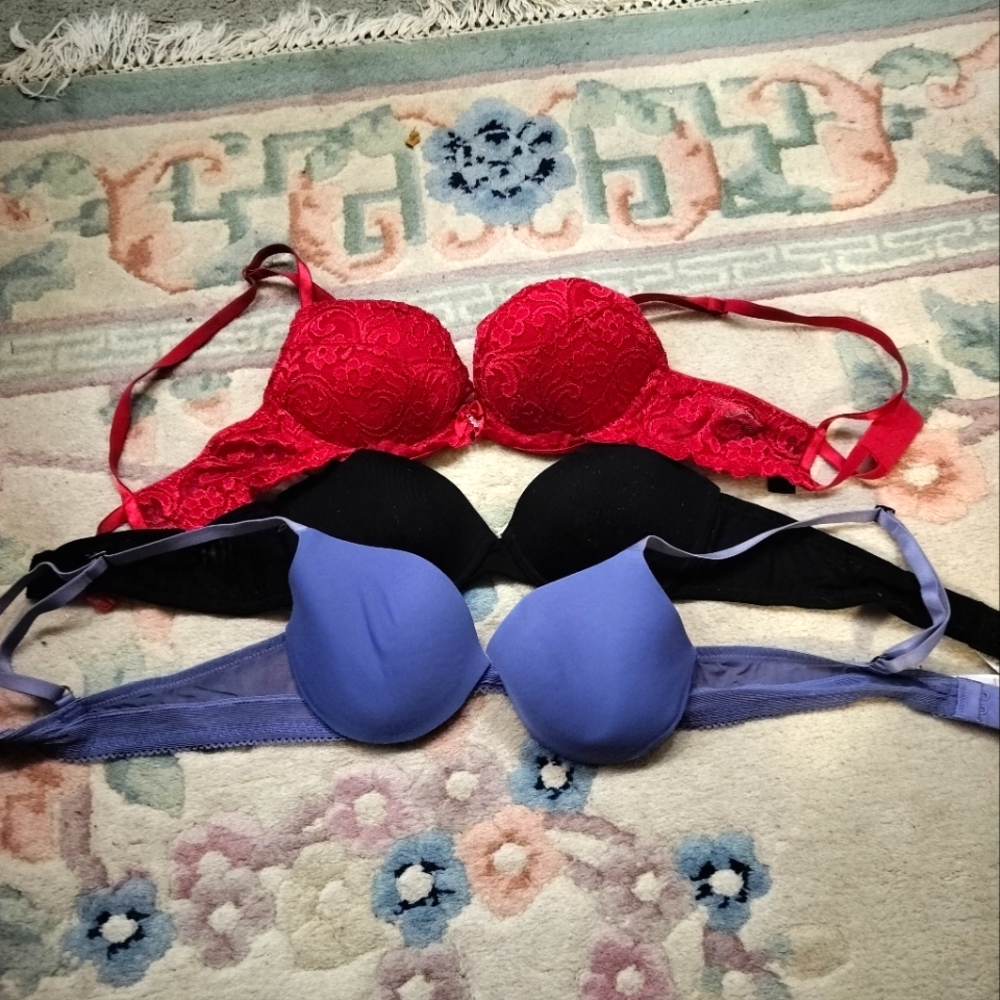 Bundle Of 3 32A Bras